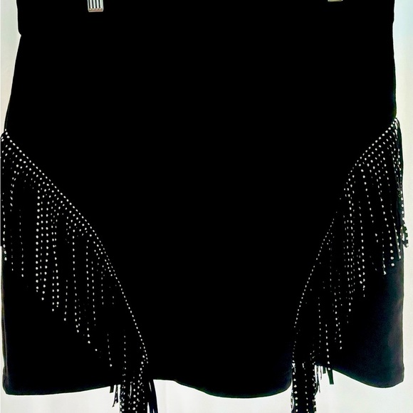 Handcrafted fringe skirt L/XL - Picture 1 of 6